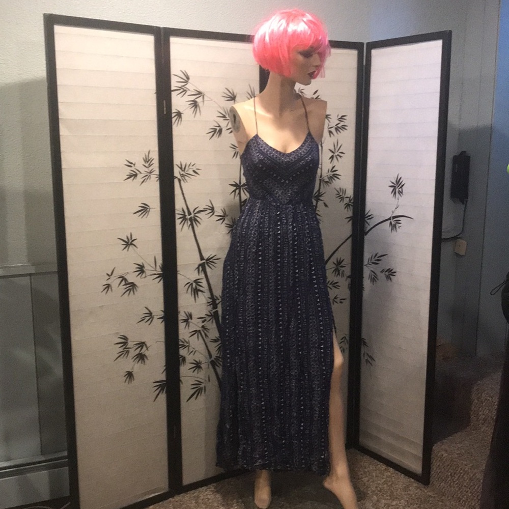 Forever 21 spg strap maxi dress